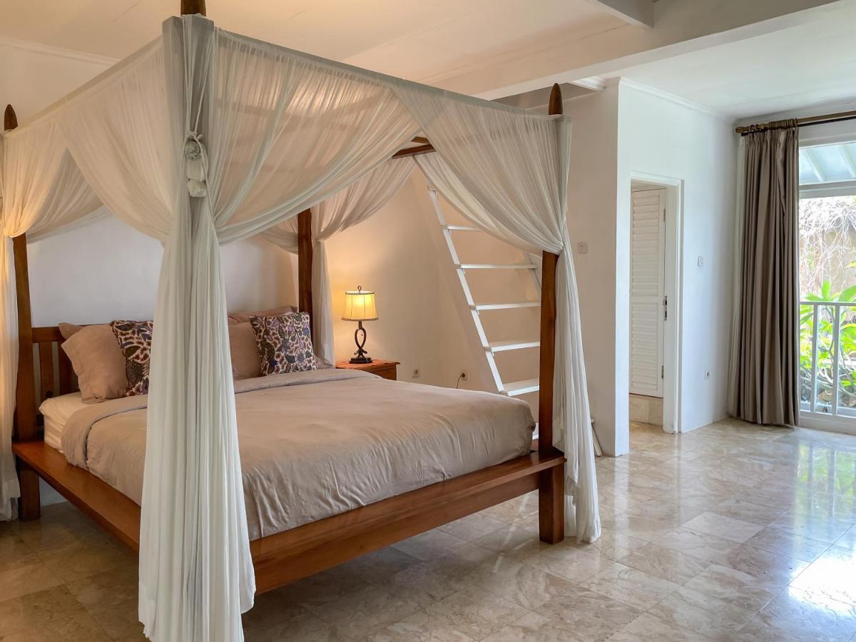 Beach House Canggu - 150M Berawa Beach Dış mekan fotoğraf